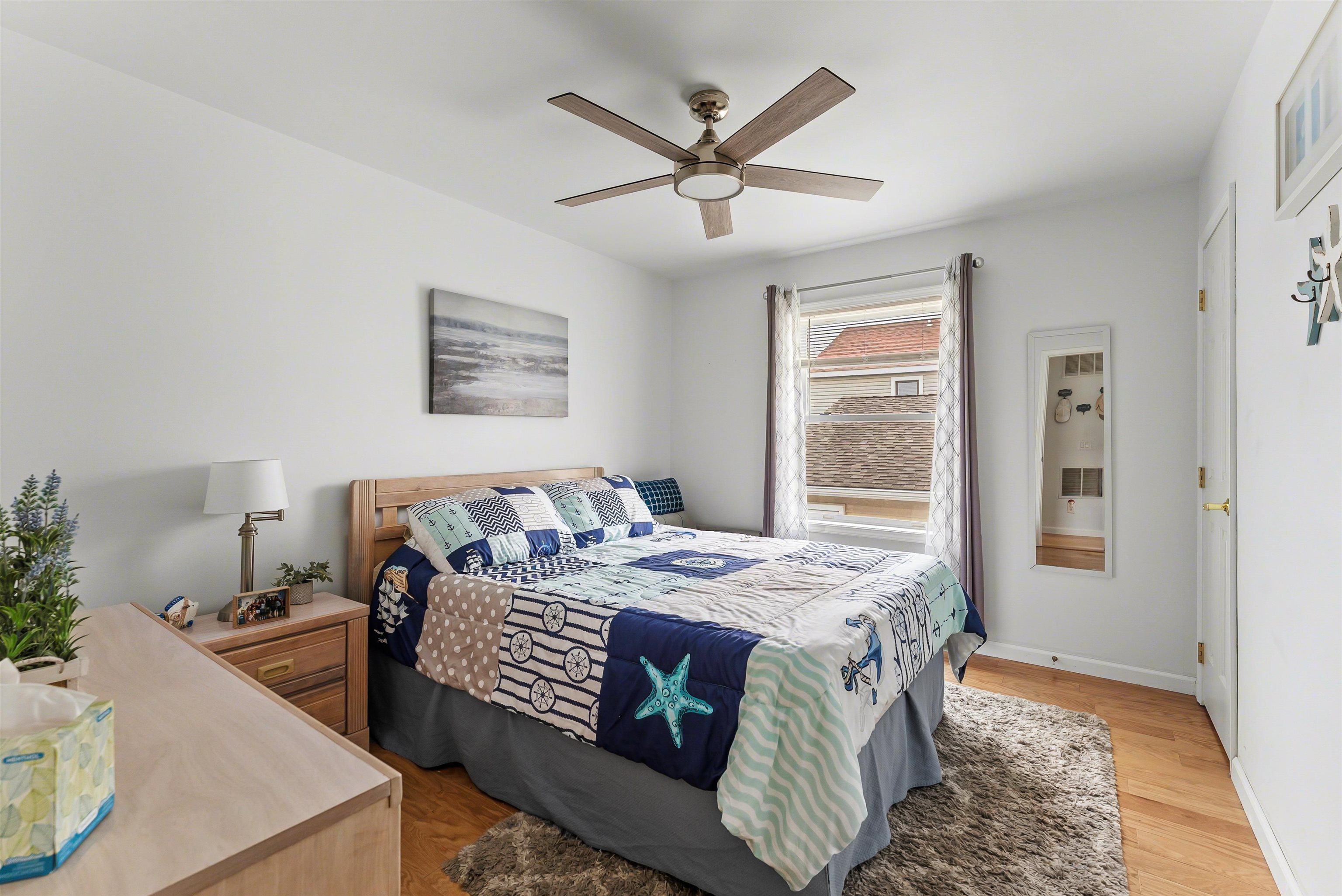 106 W Syracuse Avenue