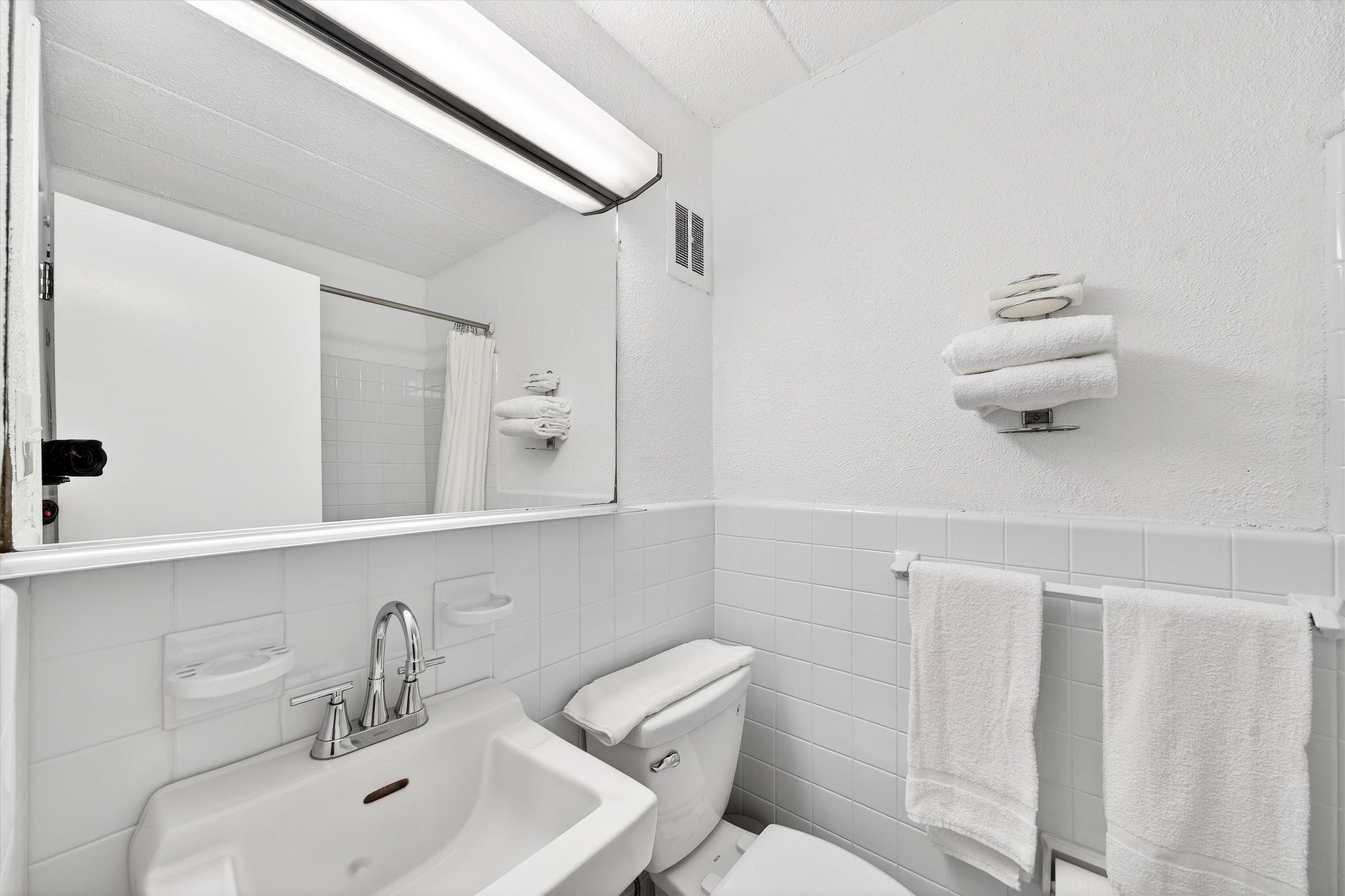 2101 Surf Avenue Unit: 211