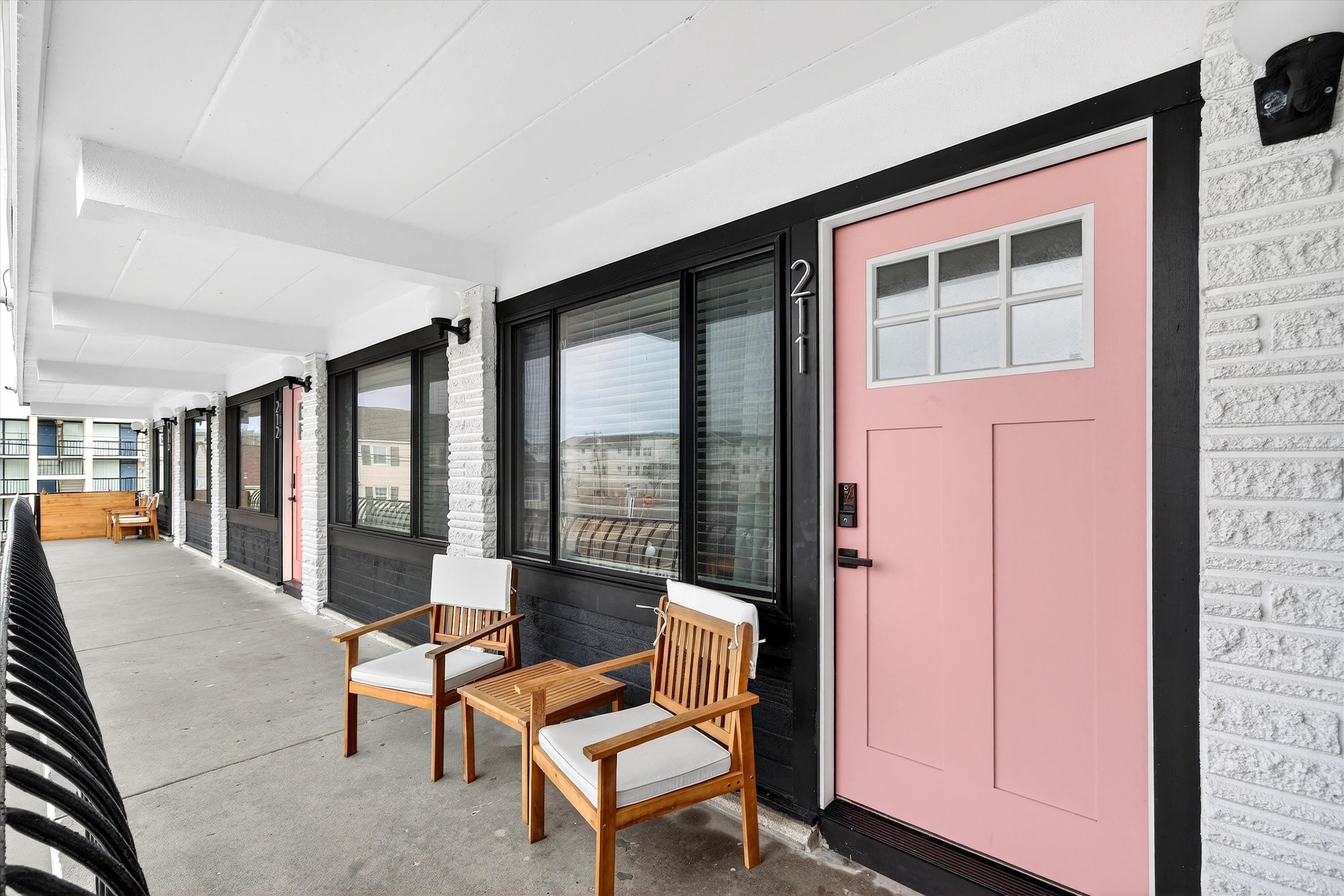 2101 Surf Avenue Unit: 211