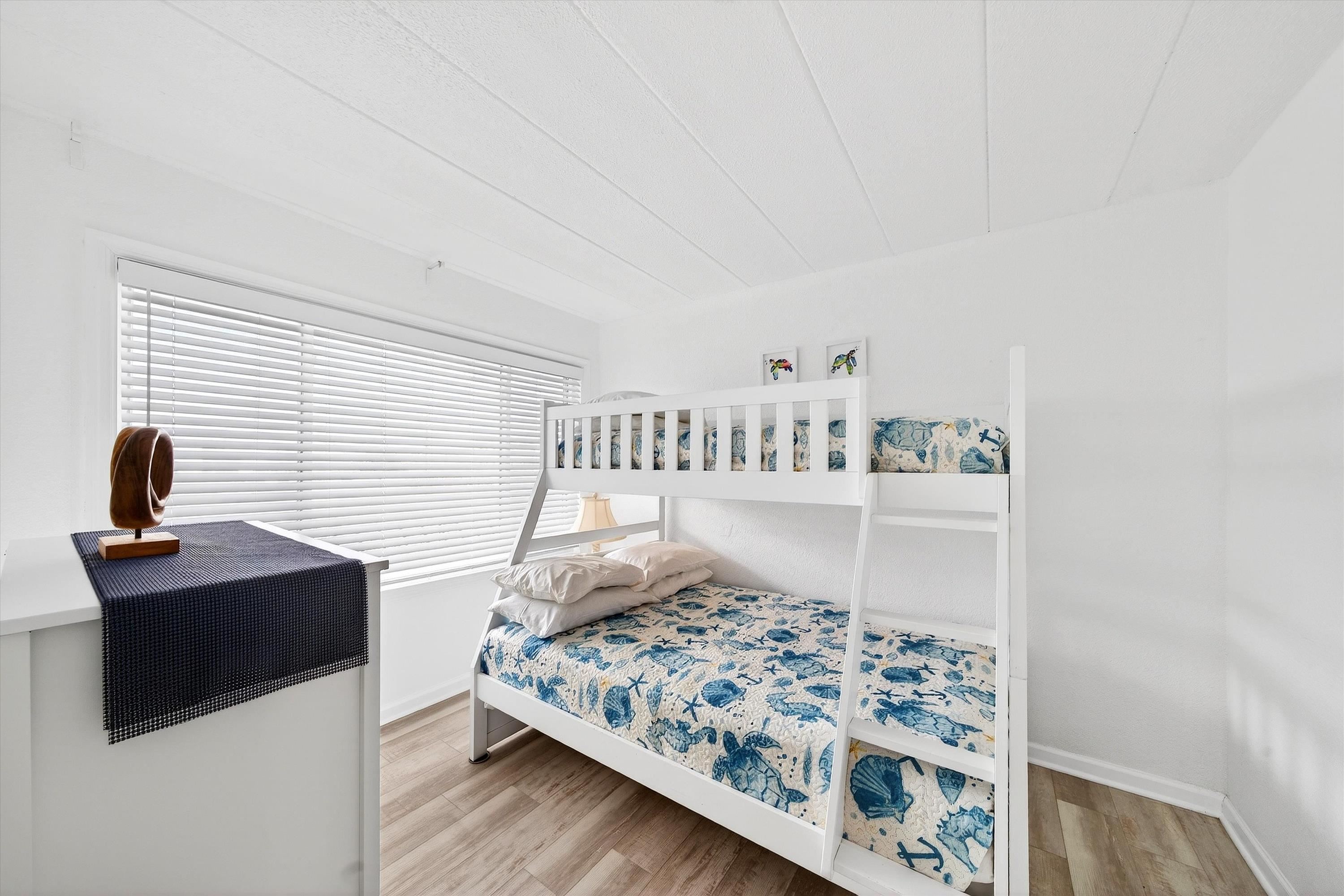 2101 Surf Avenue Unit: 211