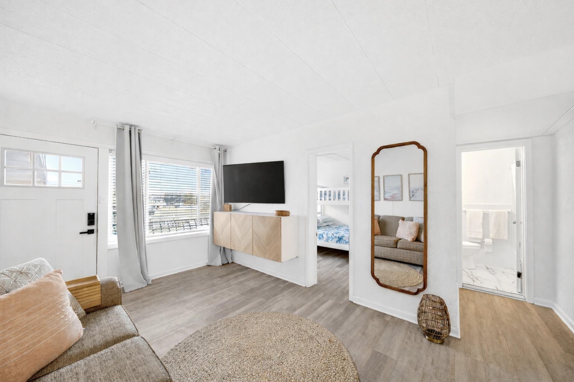 2101 Surf Avenue Unit: 211