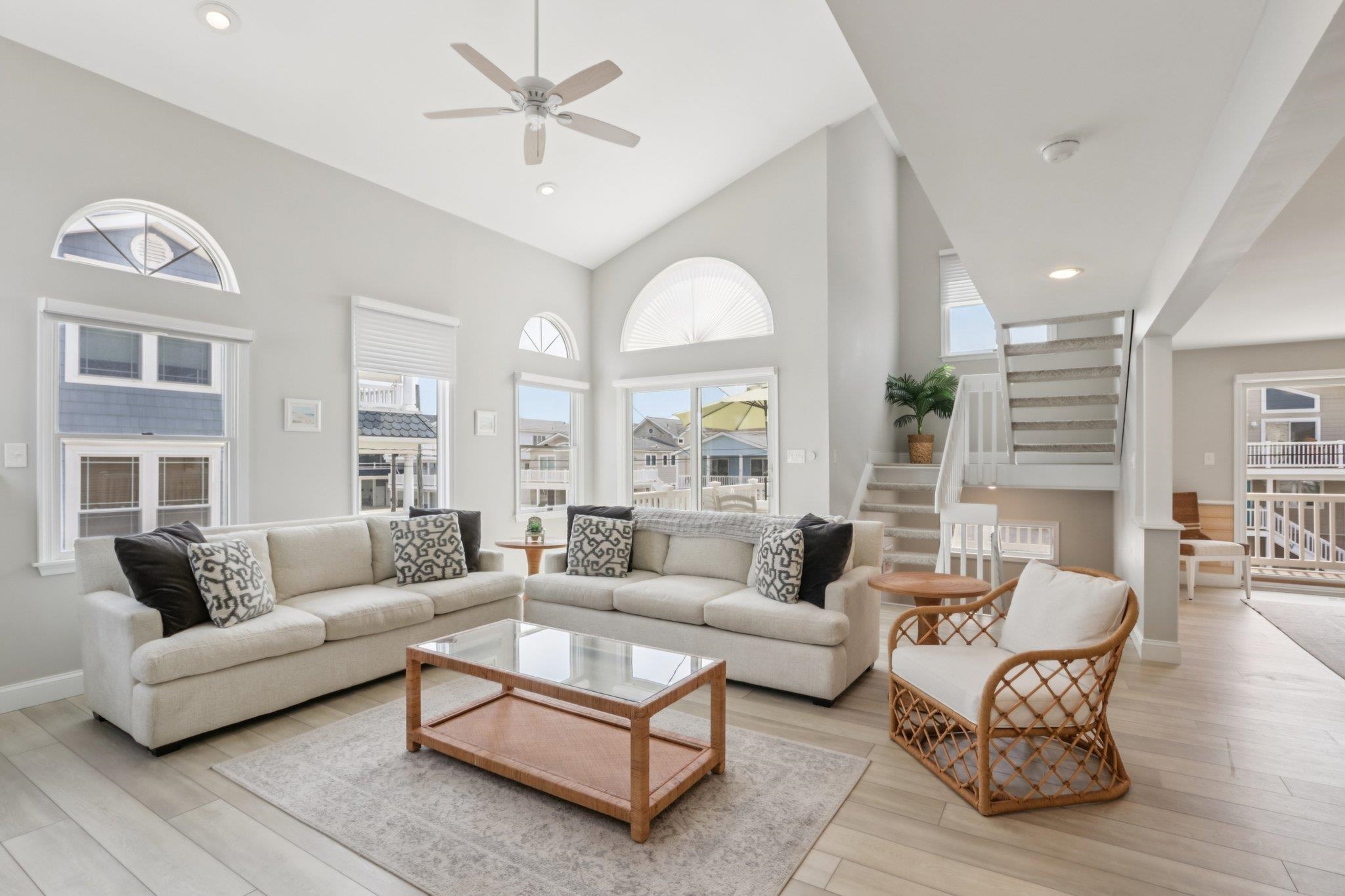 41 77th Street Unit: East