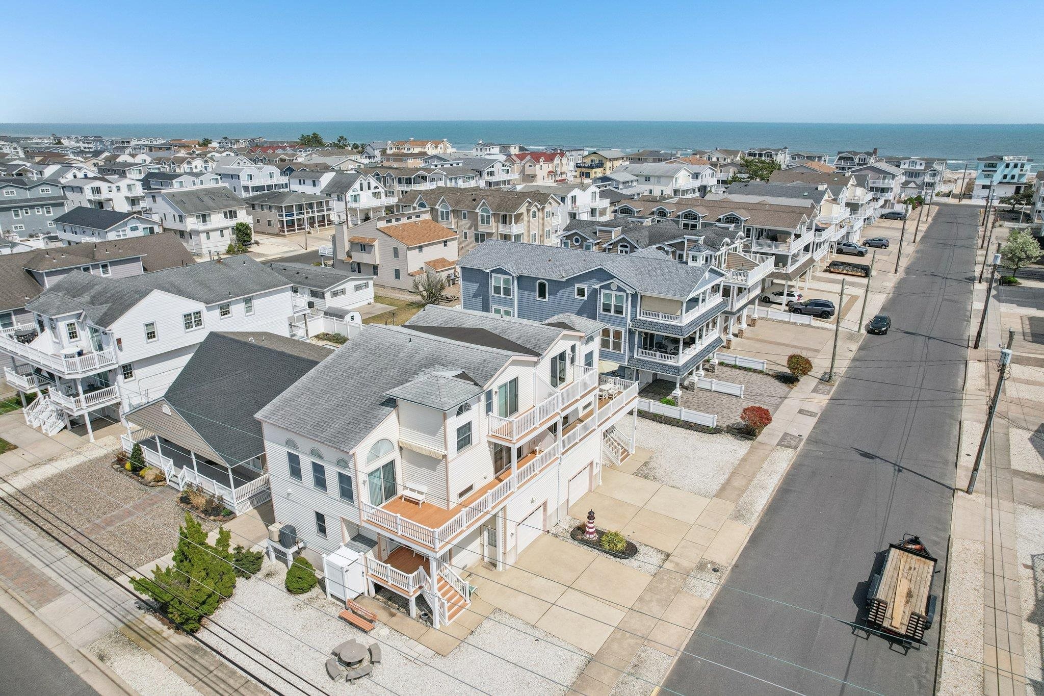 41 77th Street Unit: East