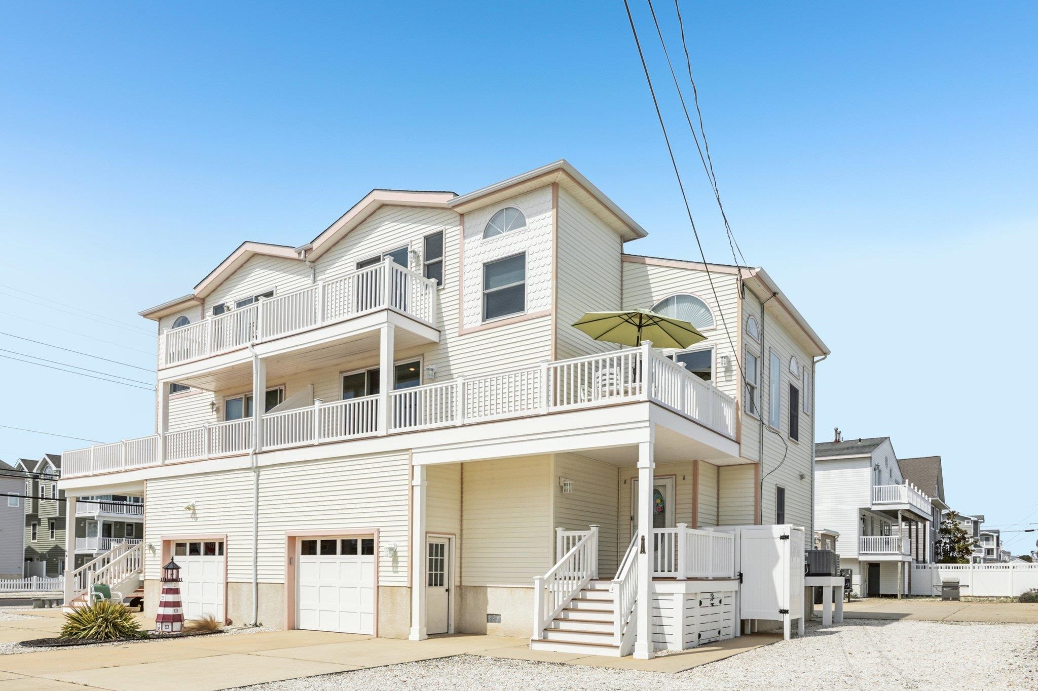 41 77th Street Unit: East