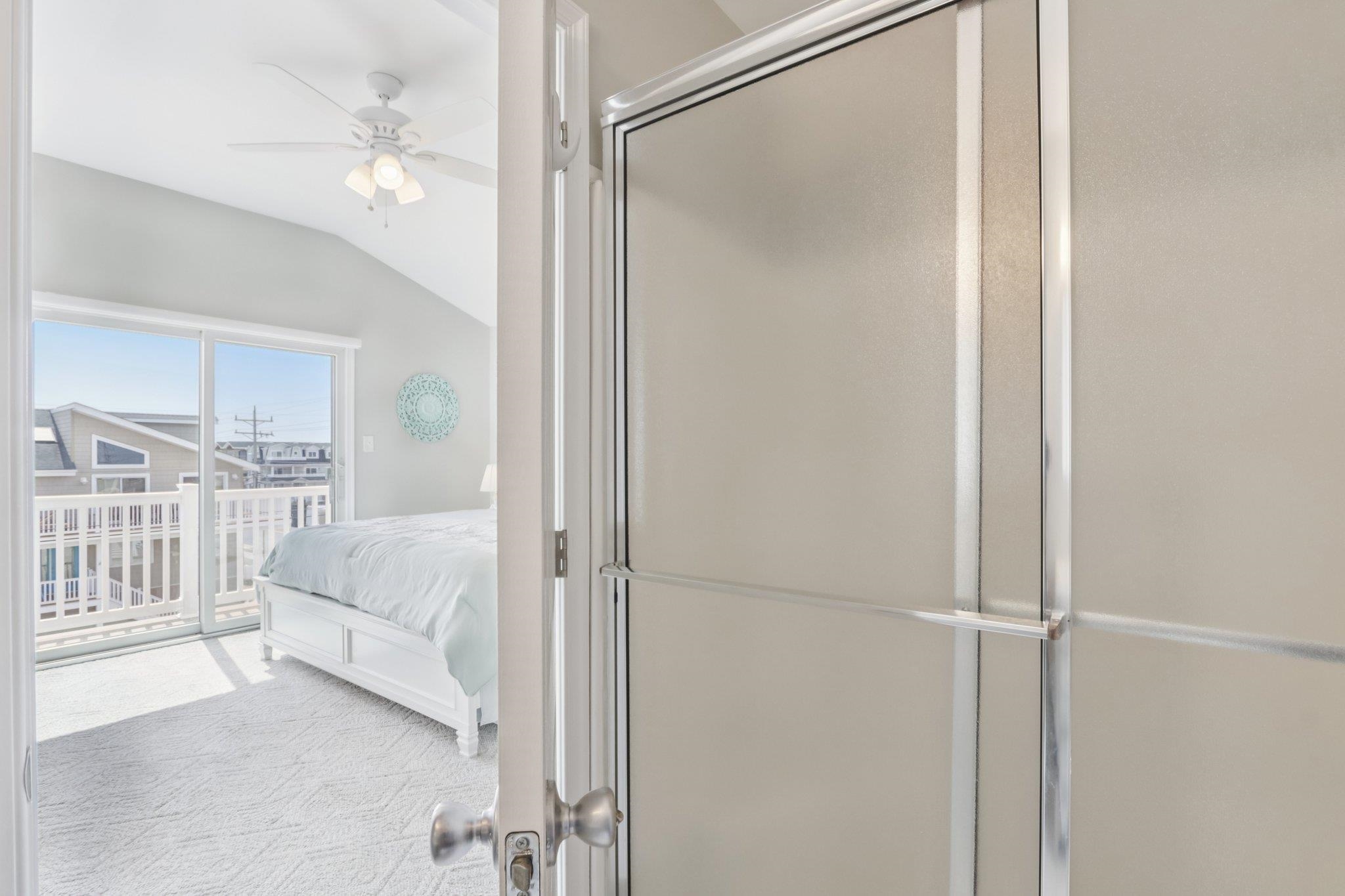 41 77th Street Unit: East