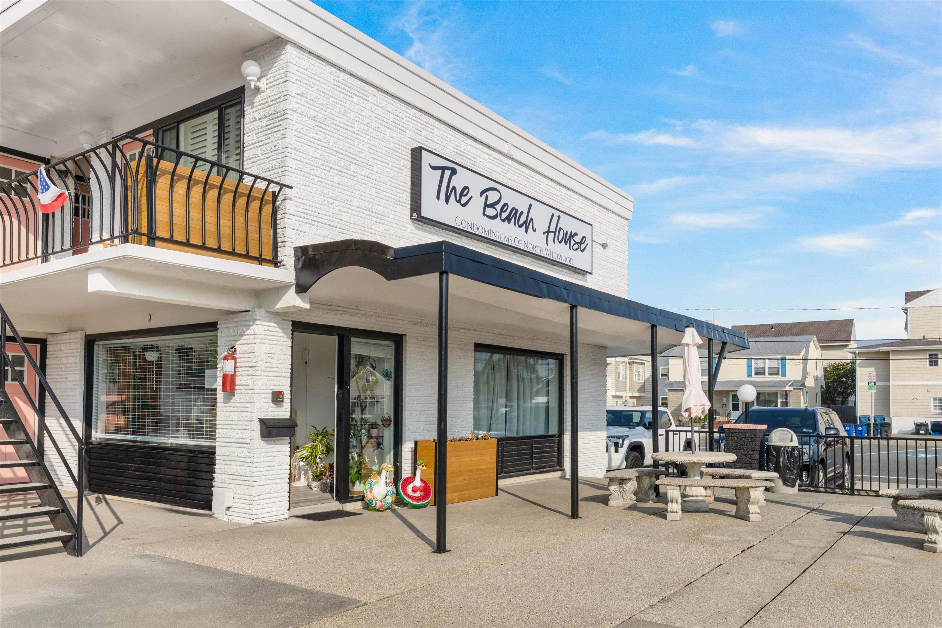 2101 Surf Avenue Unit: 213