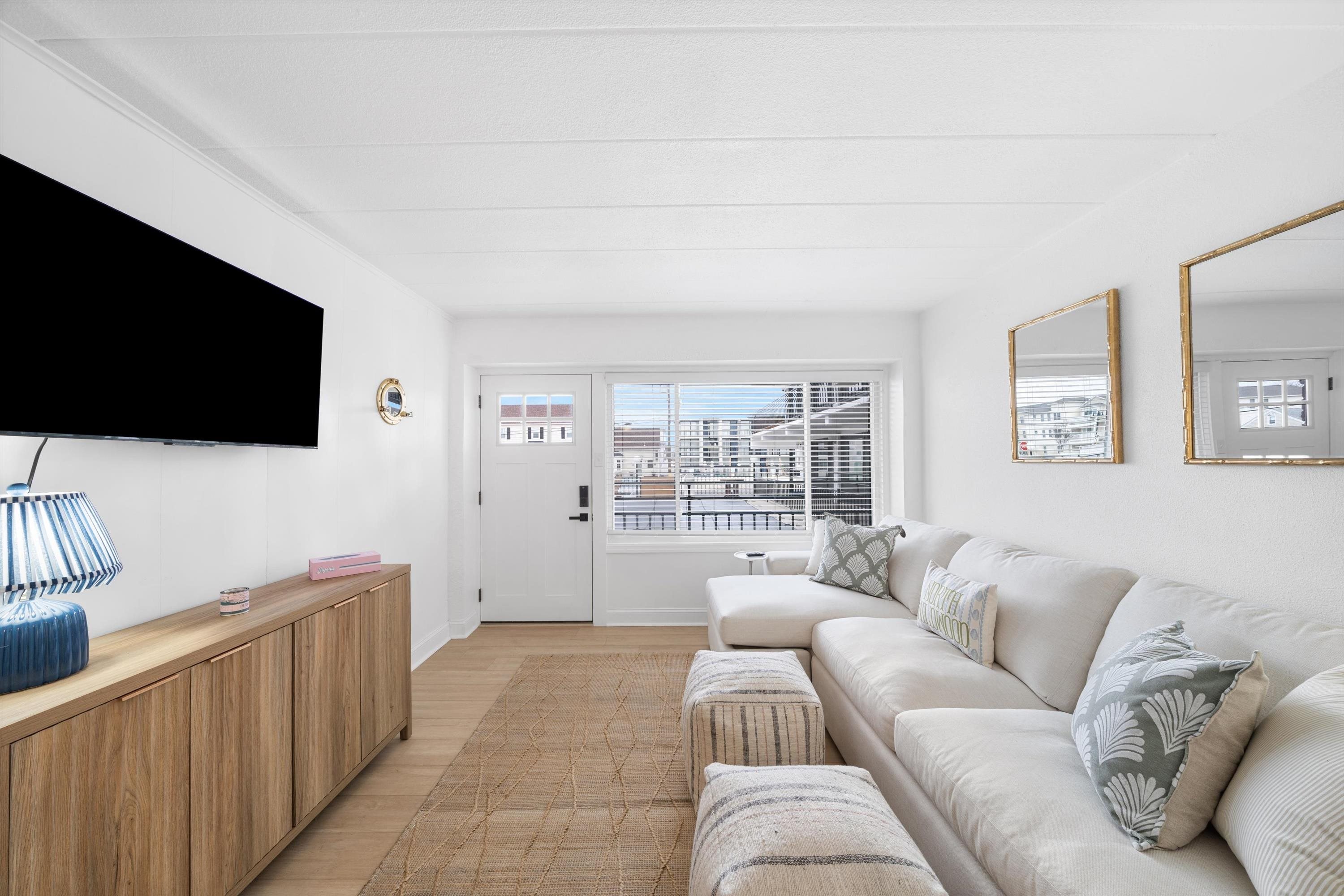 2101 Surf Avenue Unit: 206