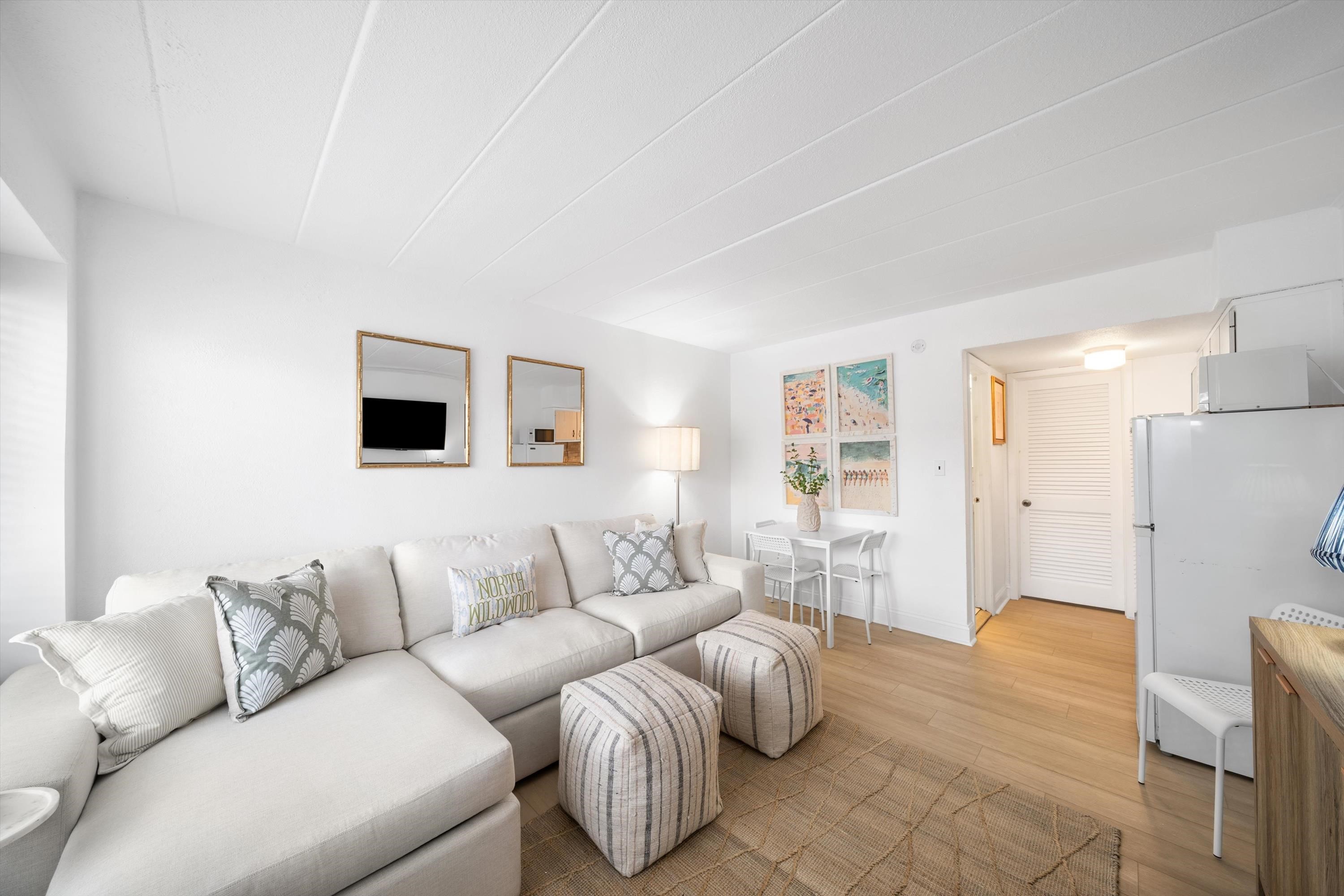 2101 Surf Avenue Unit: 206
