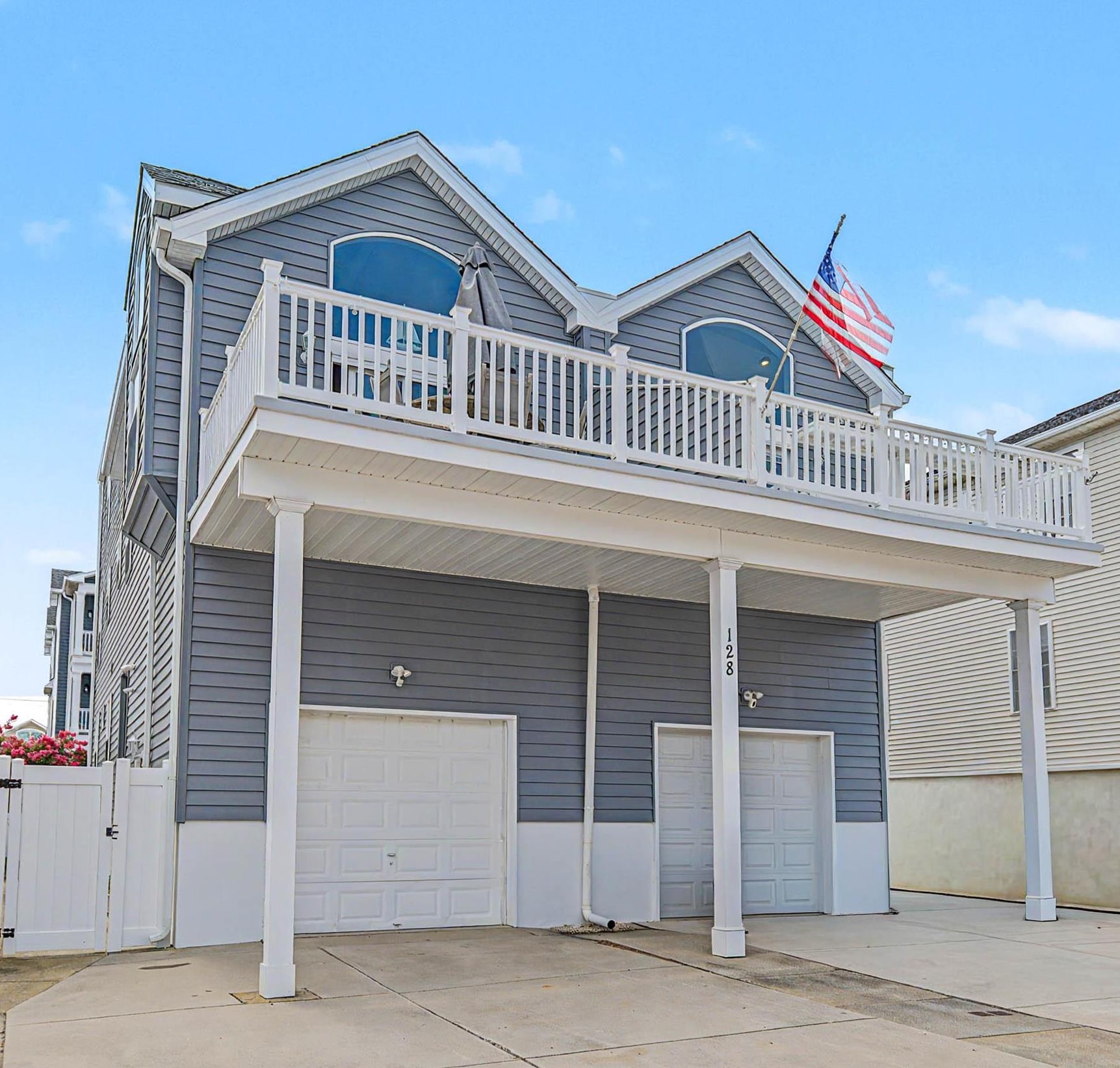 128 38th Street Unit: East