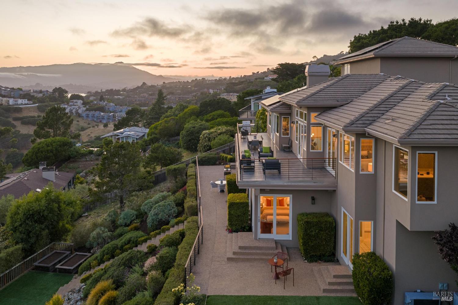 Front-Row Seat to the Bay Area’s Most Iconic Views