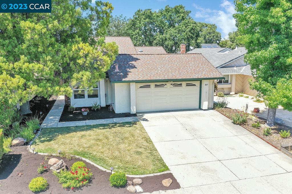 1069 Stoneybrook Dr.