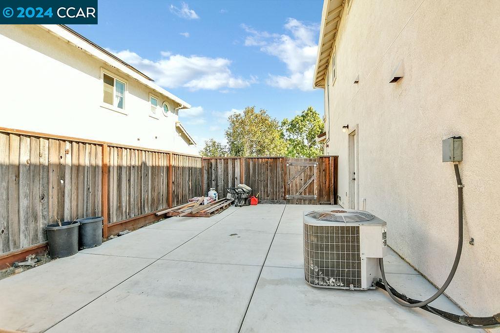 4528 Actriz Place