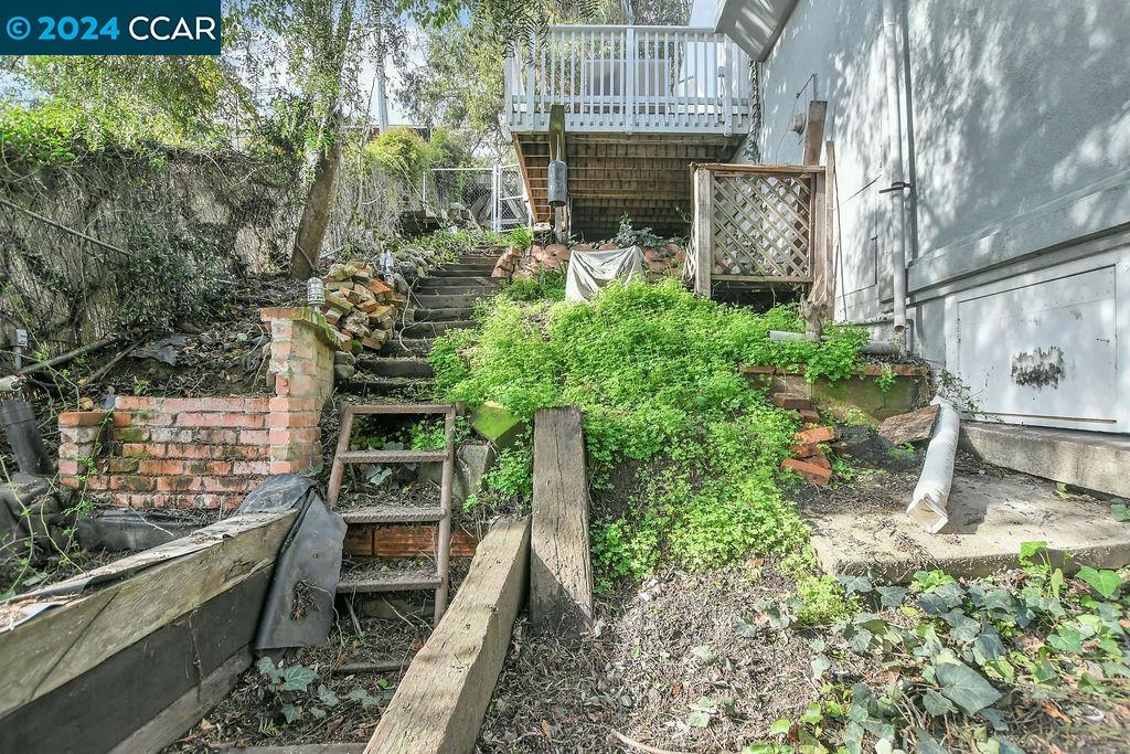321 Jones Street