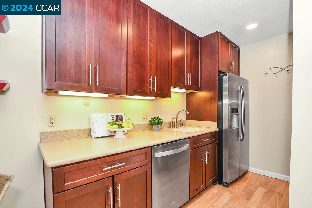 2730 Oak Road # 24
