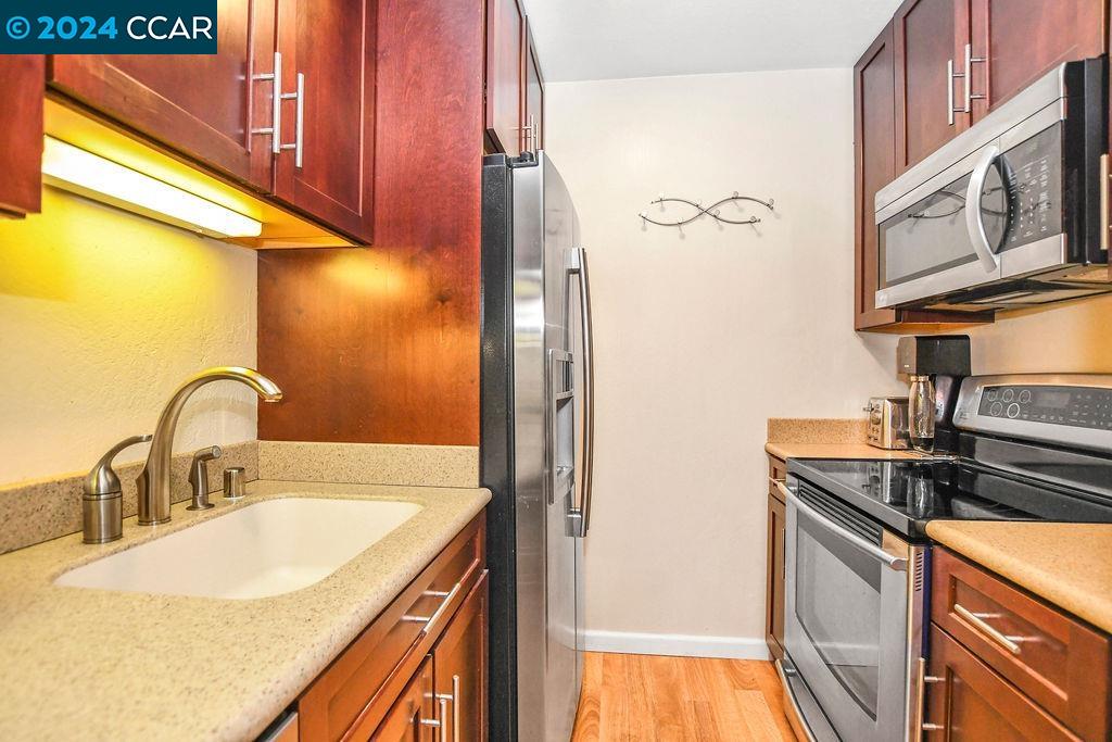 2730 Oak Road # 24