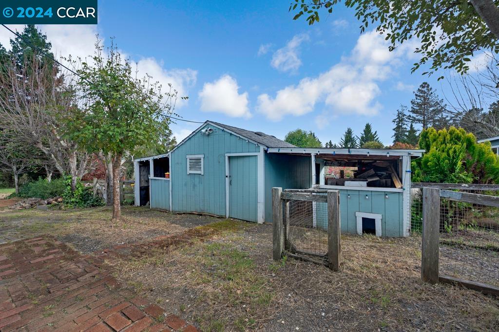 5900 Guerneville Rd