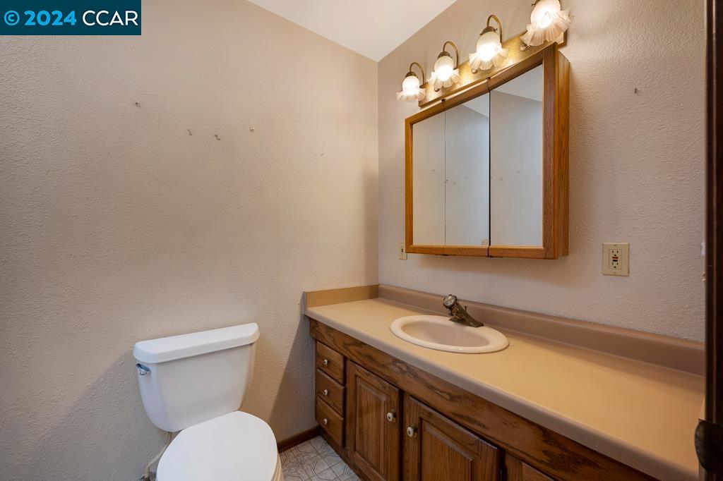 5900 Guerneville Rd