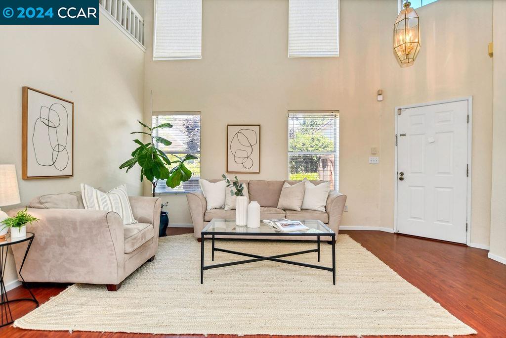 1718 Rosemary Court