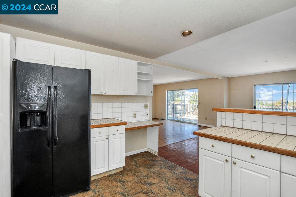 1436 Dineen Street