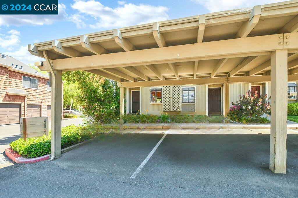 301 Eastgate Lane