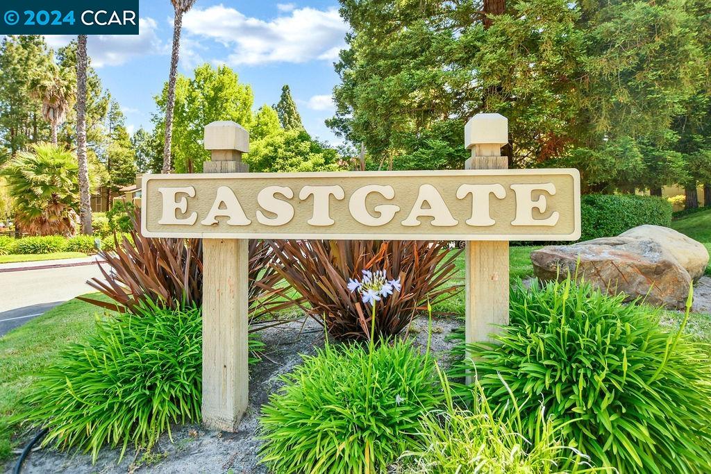 301 Eastgate Lane