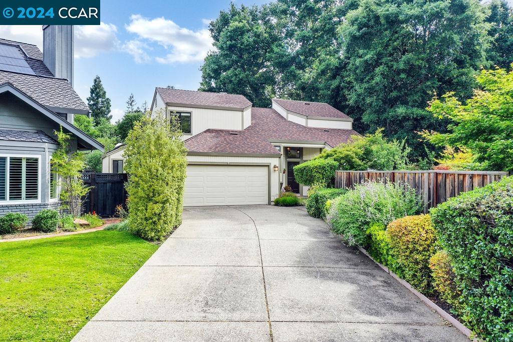 4827 Phylis Terrace