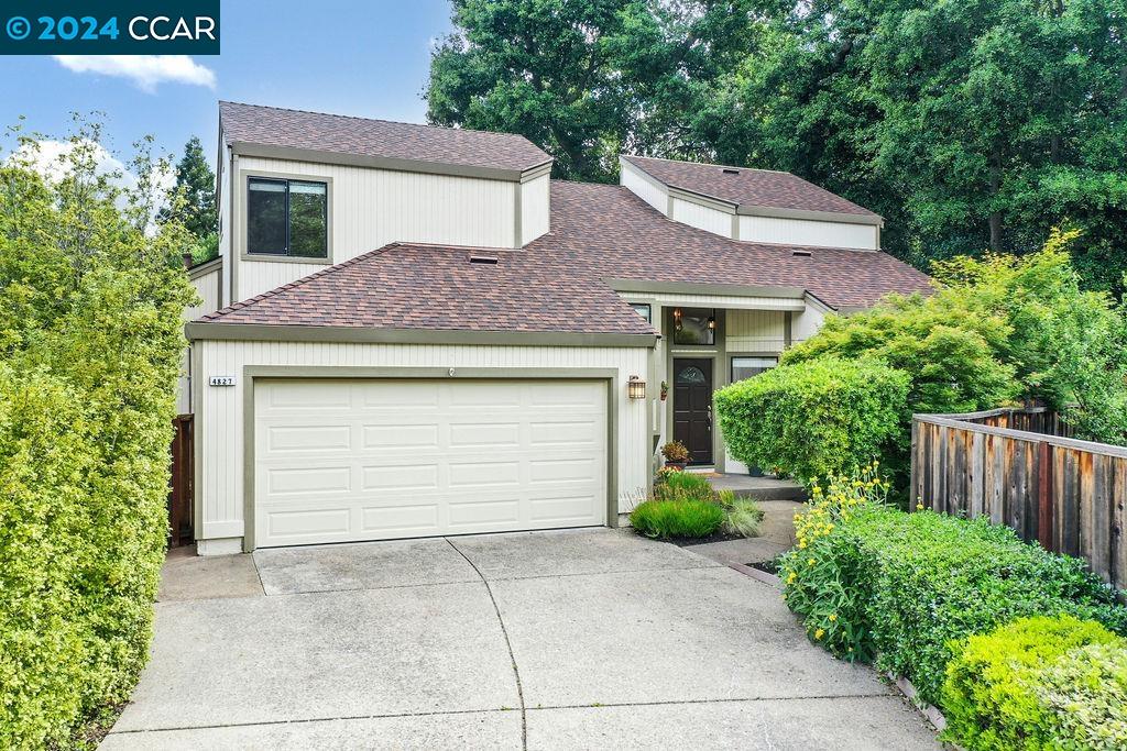 4827 Phylis Terrace