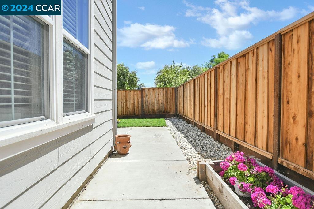 841 Little Valley Road