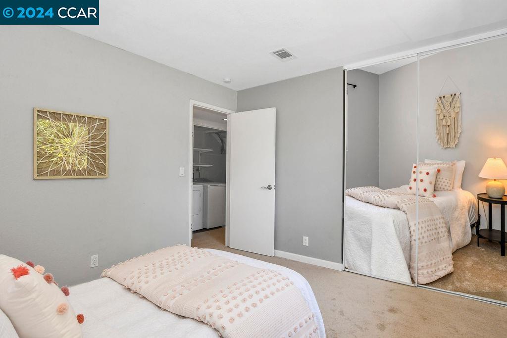 2445 Heatherleaf Lane