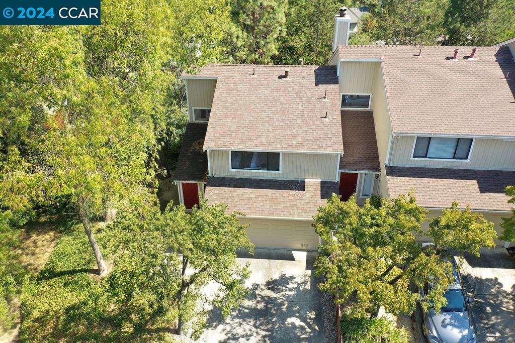 2445 Heatherleaf Lane