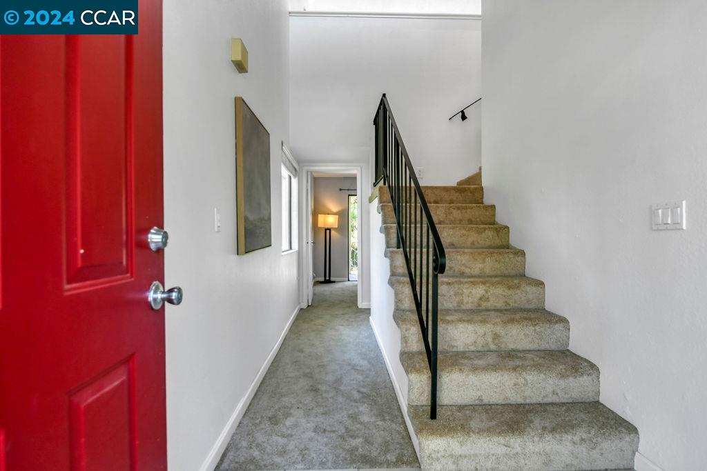 2445 Heatherleaf Lane