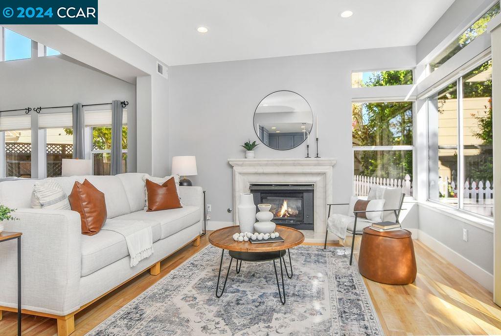 412 Orchard View Avenue