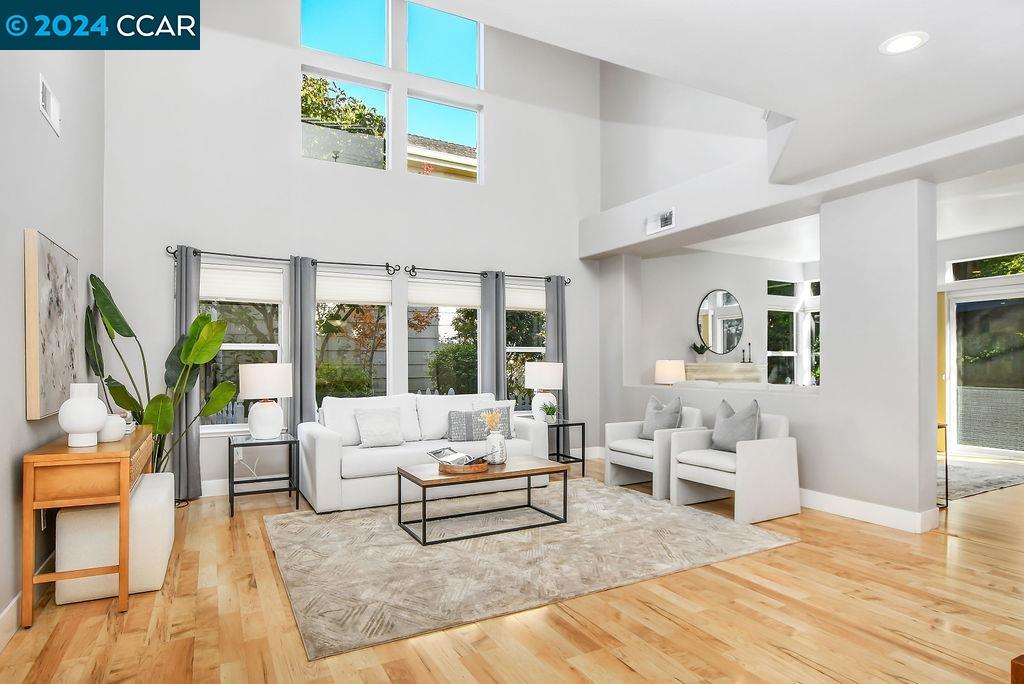 412 Orchard View Avenue