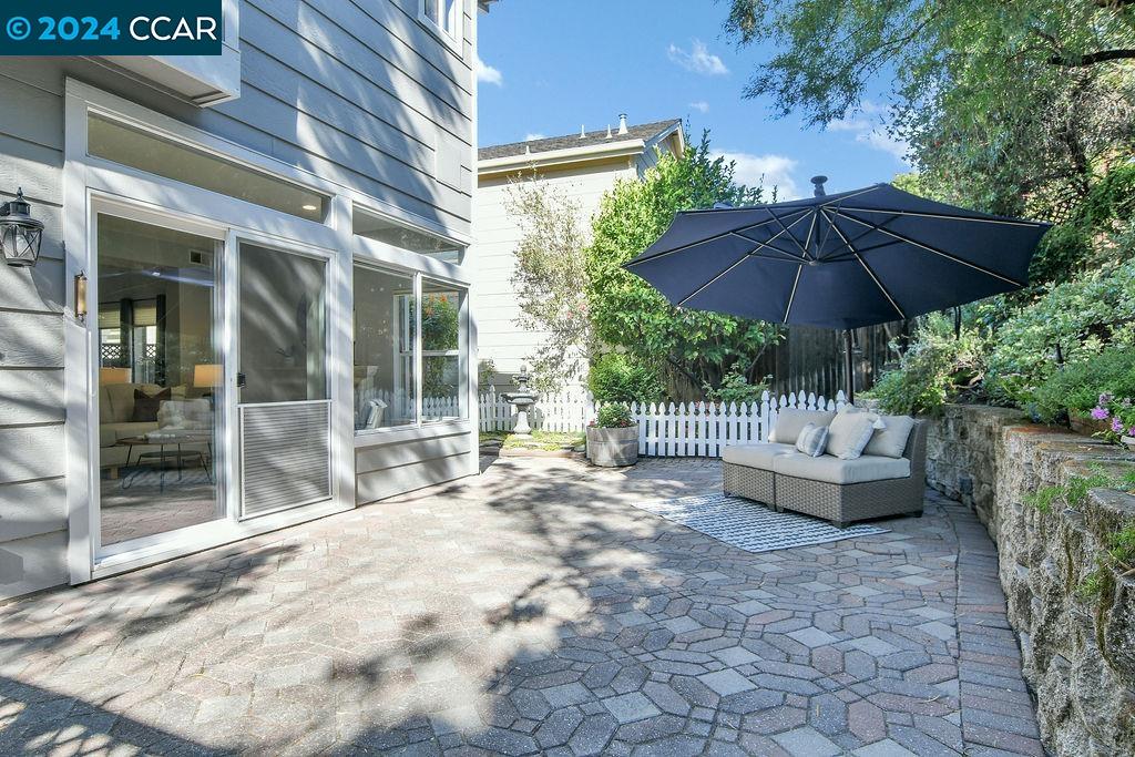 412 Orchard View Avenue