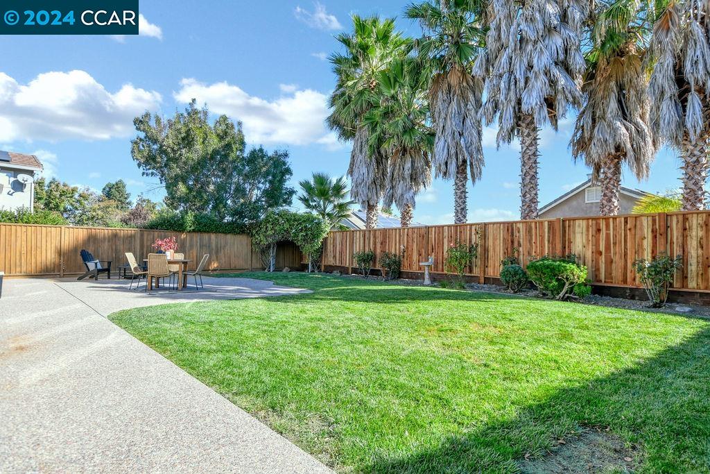 283 Oakwood Circle