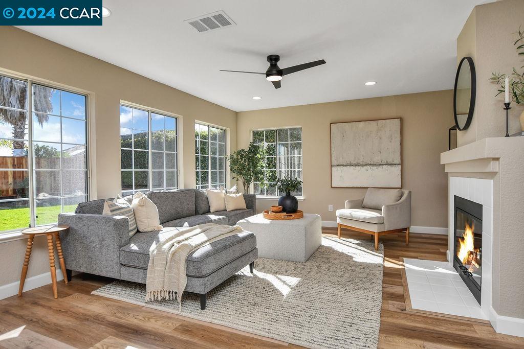 283 Oakwood Circle