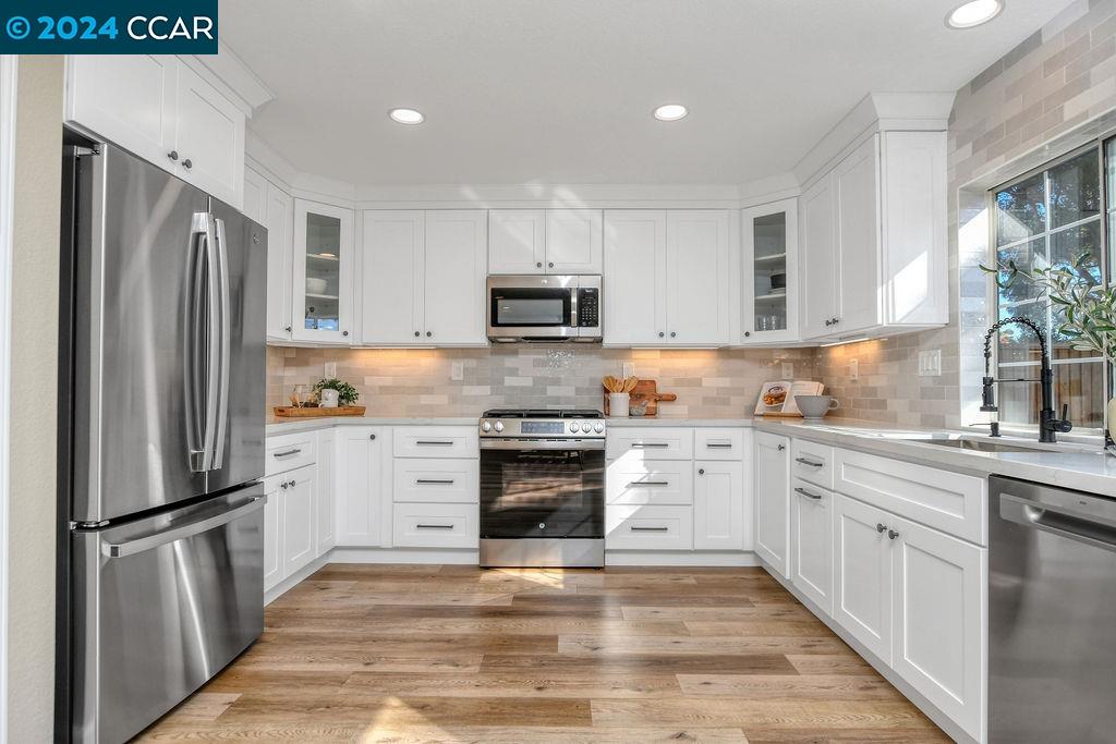 283 Oakwood Circle