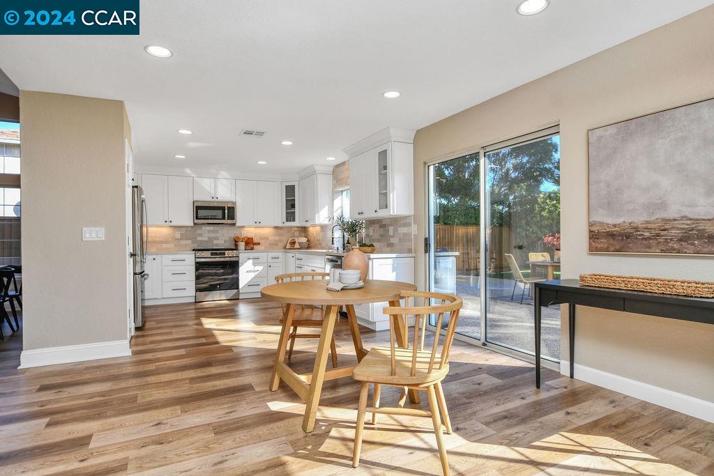 283 Oakwood Circle
