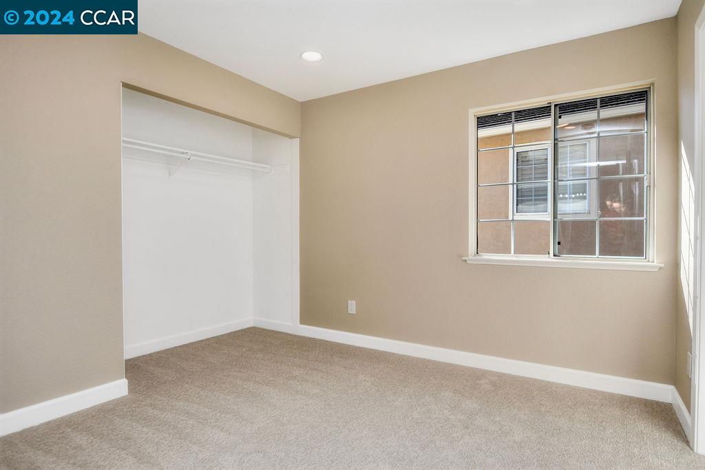 283 Oakwood Circle