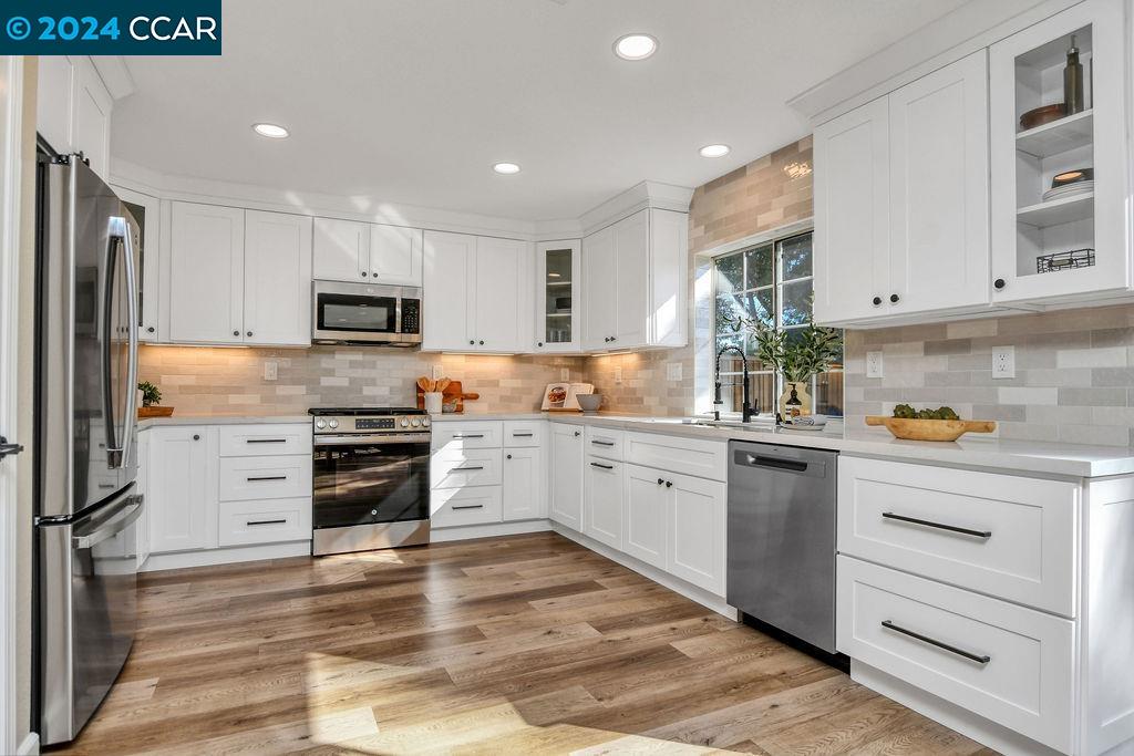 283 Oakwood Circle