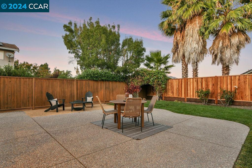 283 Oakwood Circle