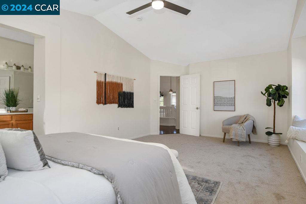 325 Oakwood Circle