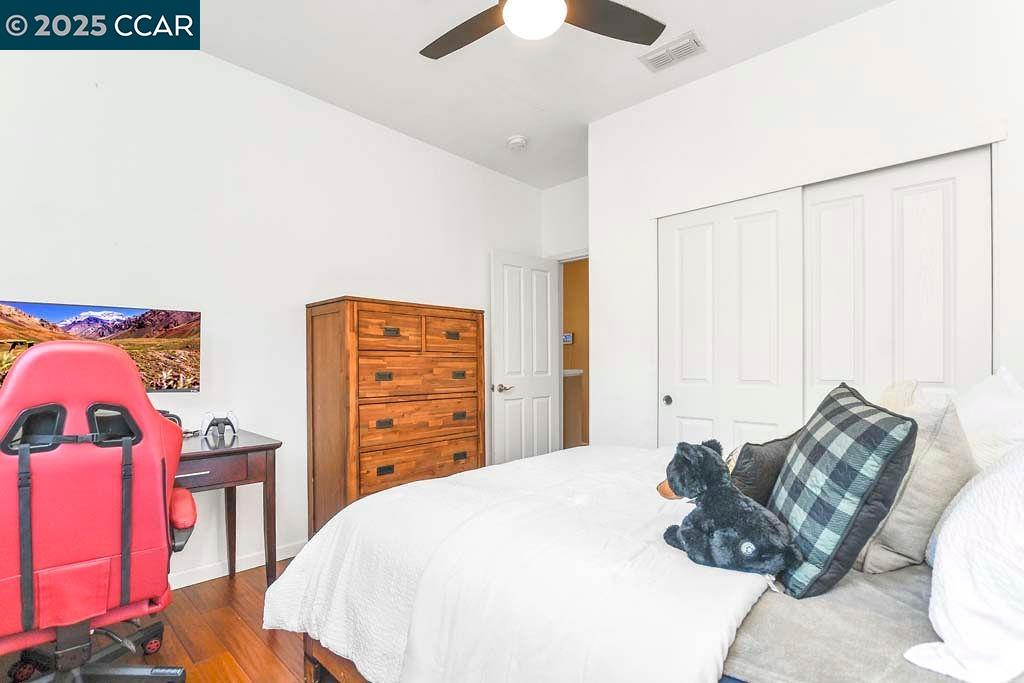 124 Shoal Drive W