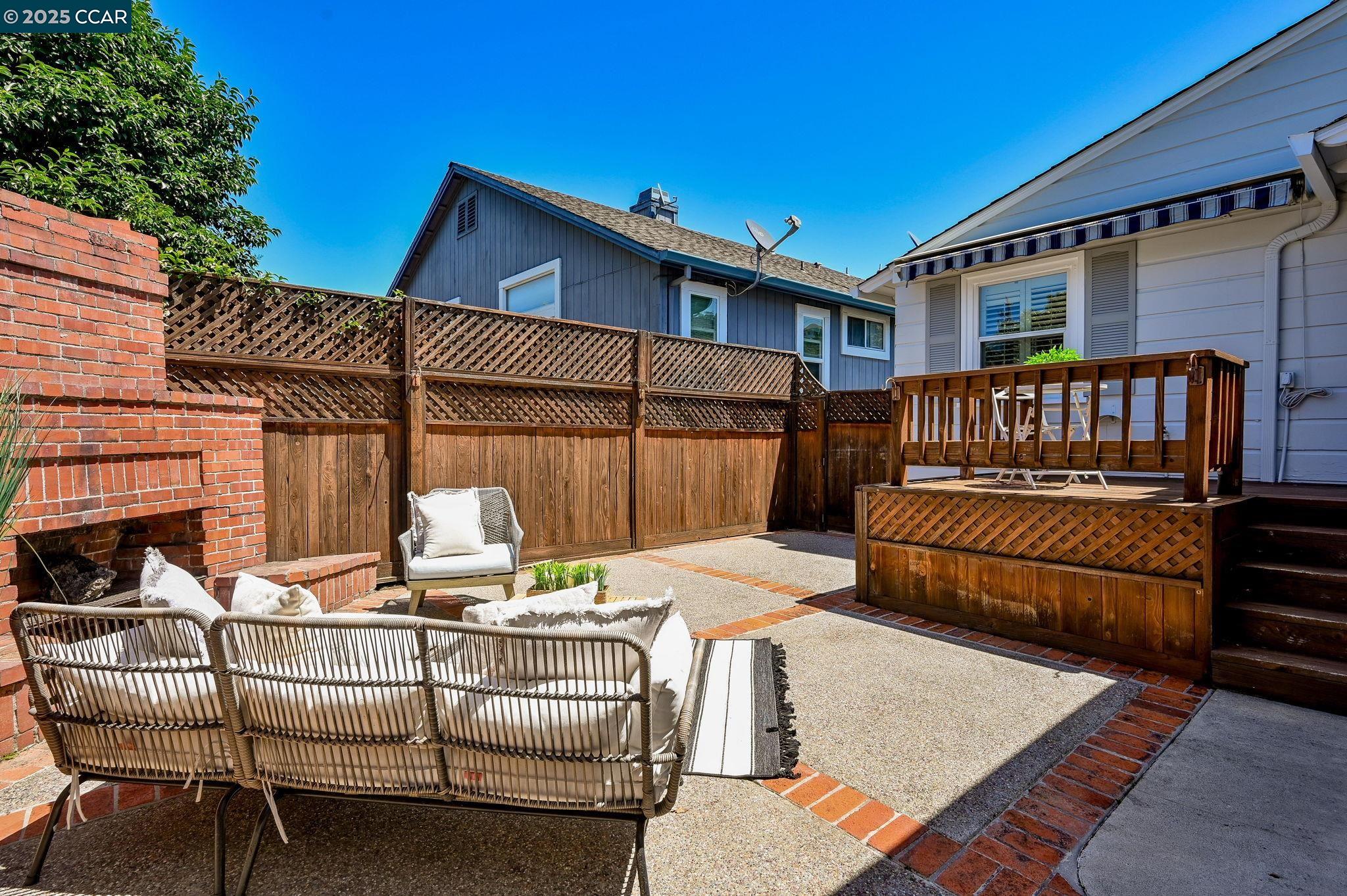 535 Bertola Street