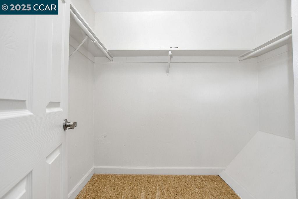 1897 Lynwood Dr # B Unit: #B