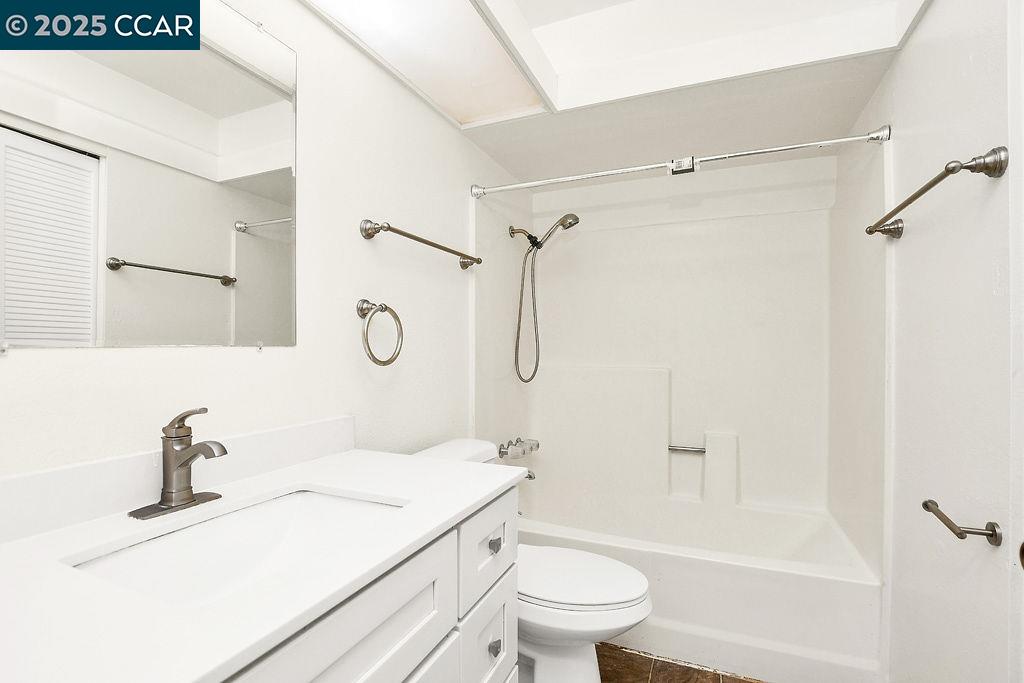 1701 Mahogany Way # 40