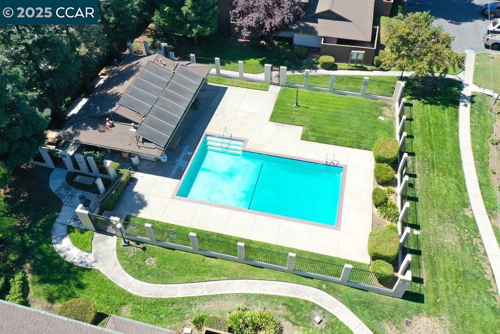 1701 Mahogany Way # 40