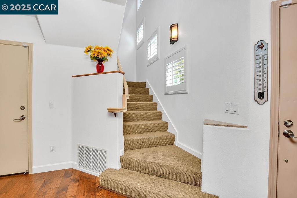 415 Orchard View Ave