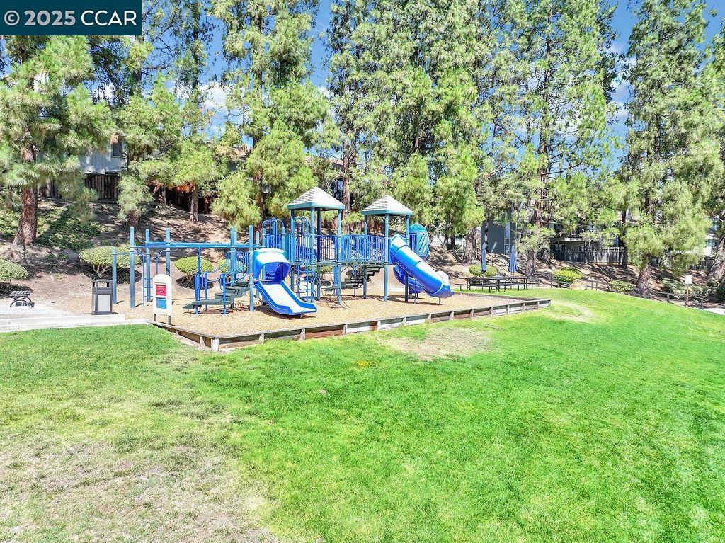 4782 Starflower Dr