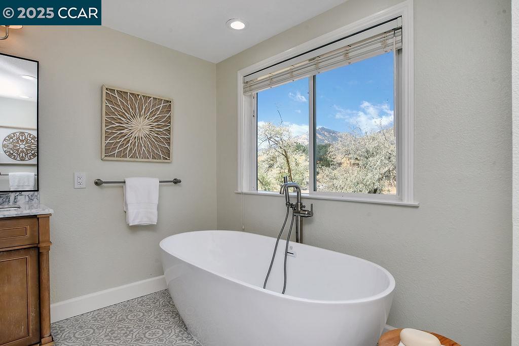 4161 Leon Drive